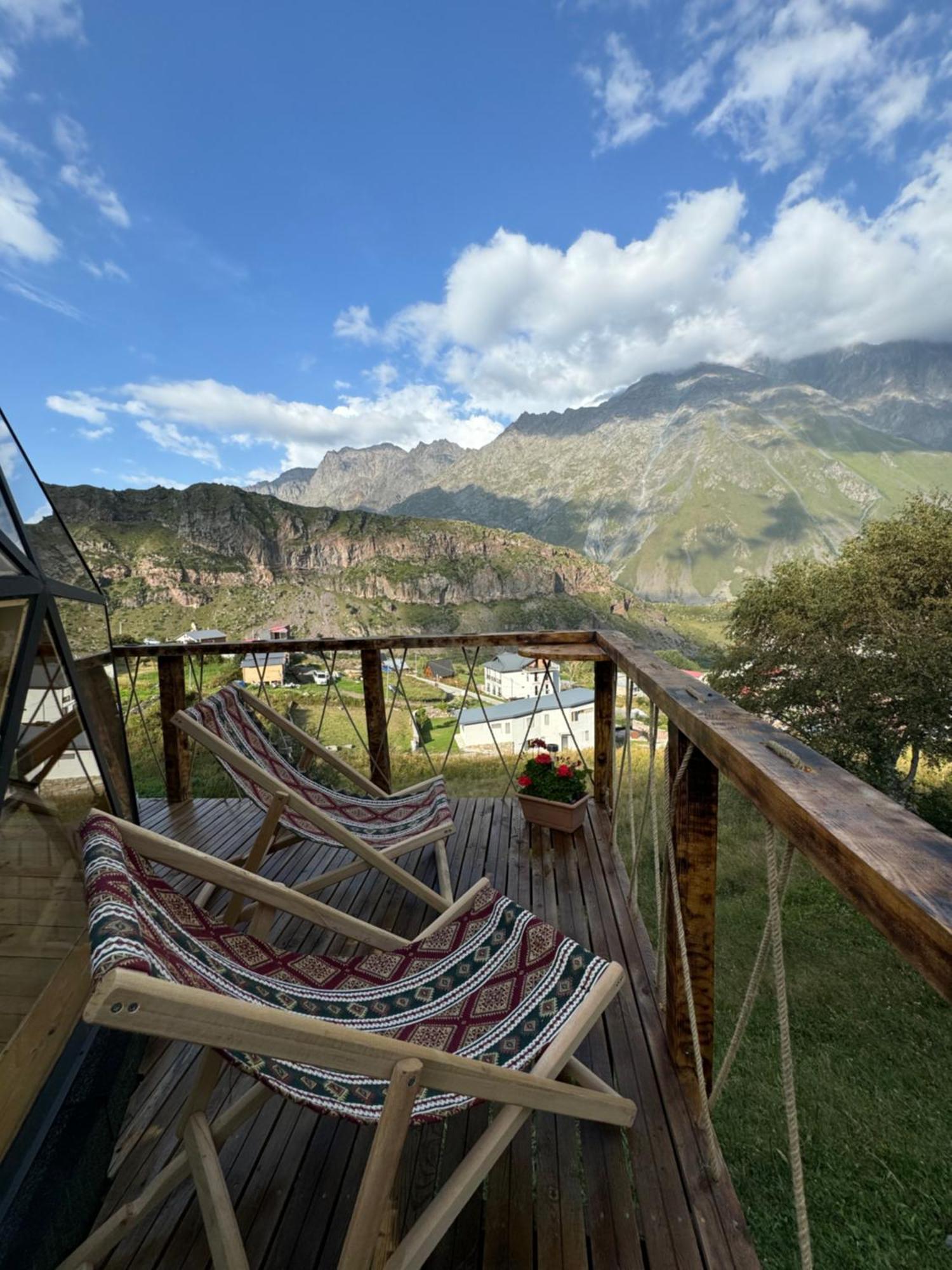 Glamping Emerald Stepancminda Exteriér fotografie