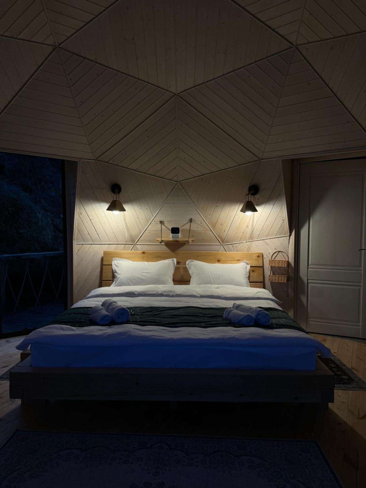 Glamping Emerald Stepancminda Exteriér fotografie